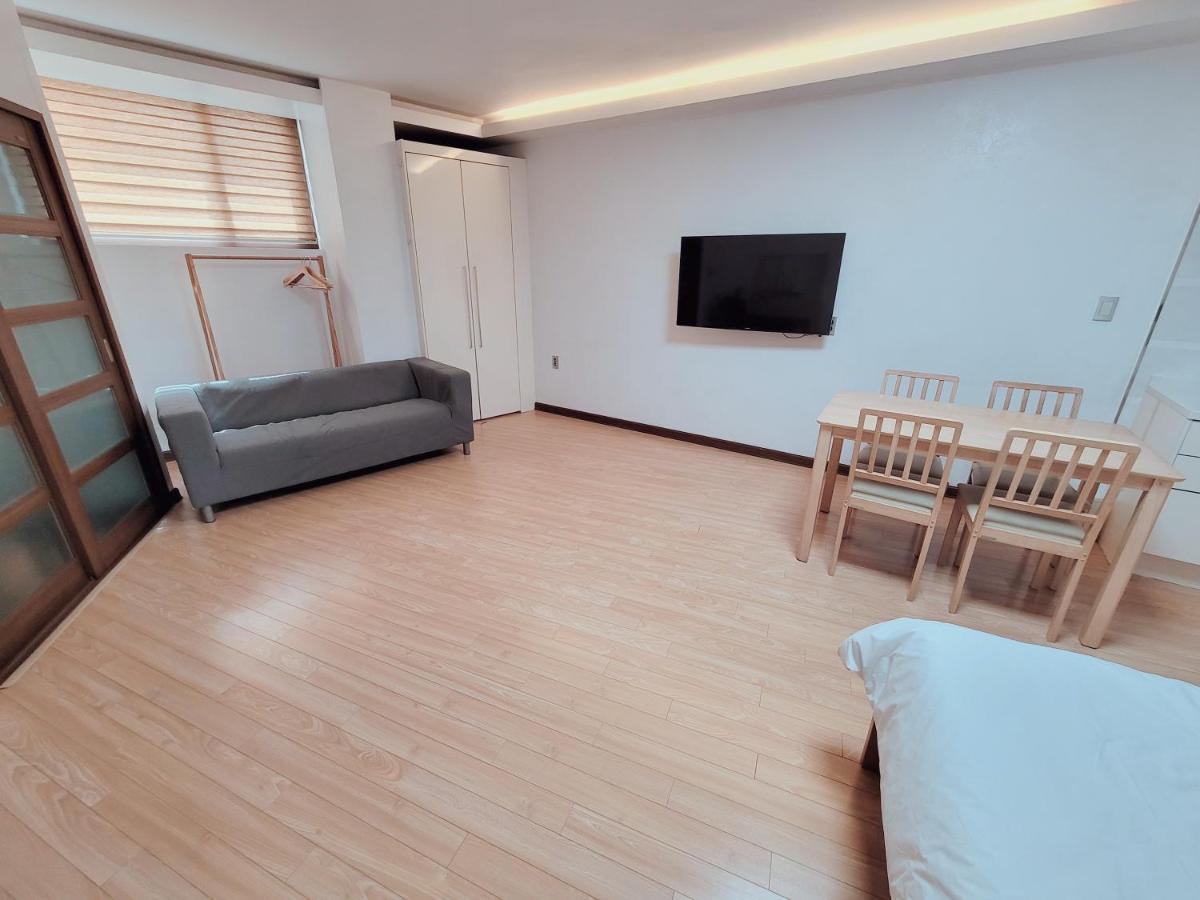 Holiday home Seogwiporto Seogwipo