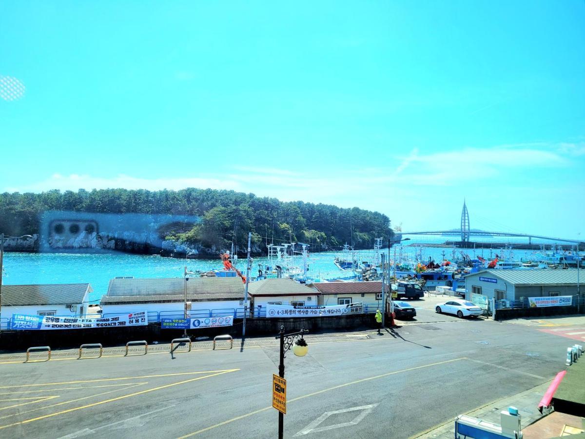 Seogwiporto Holiday home