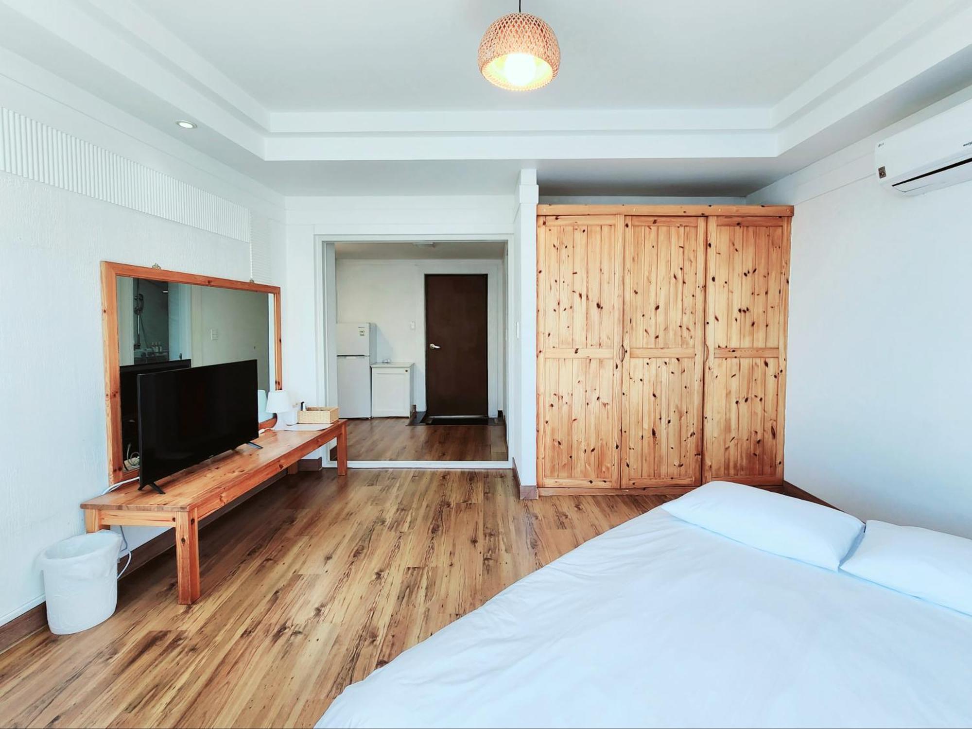 Holiday home Seogwiporto *